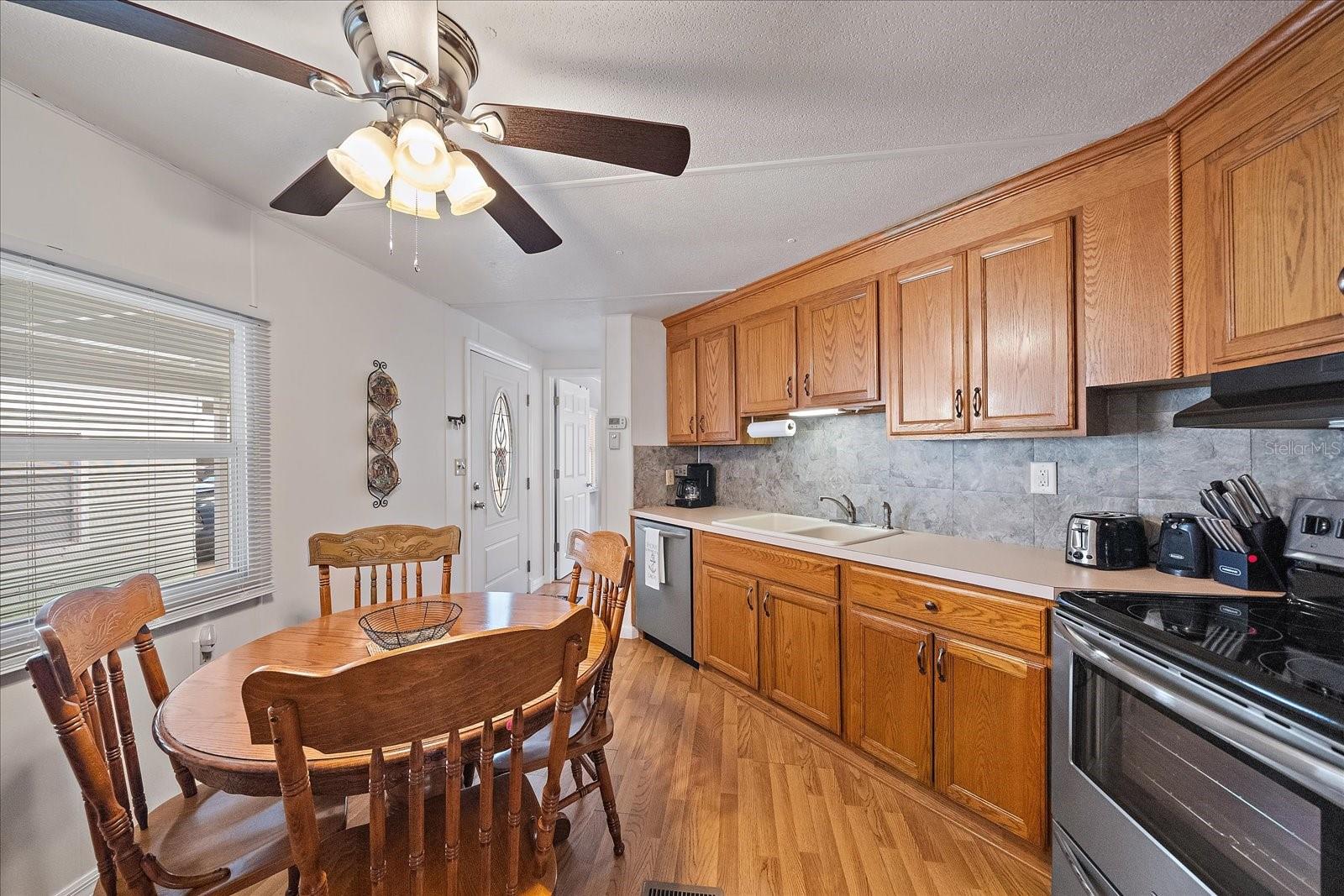 Image 5 of 32 For 191 Bimini Drive