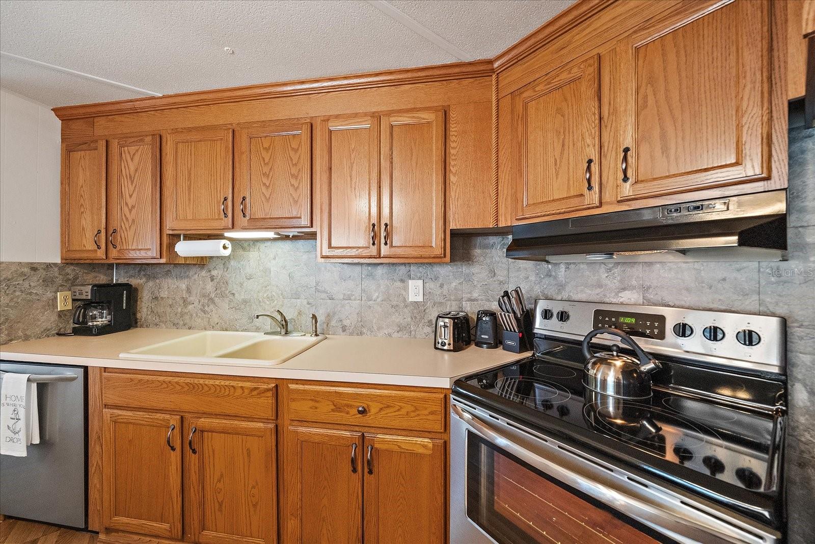 Image 9 of 32 For 191 Bimini Drive