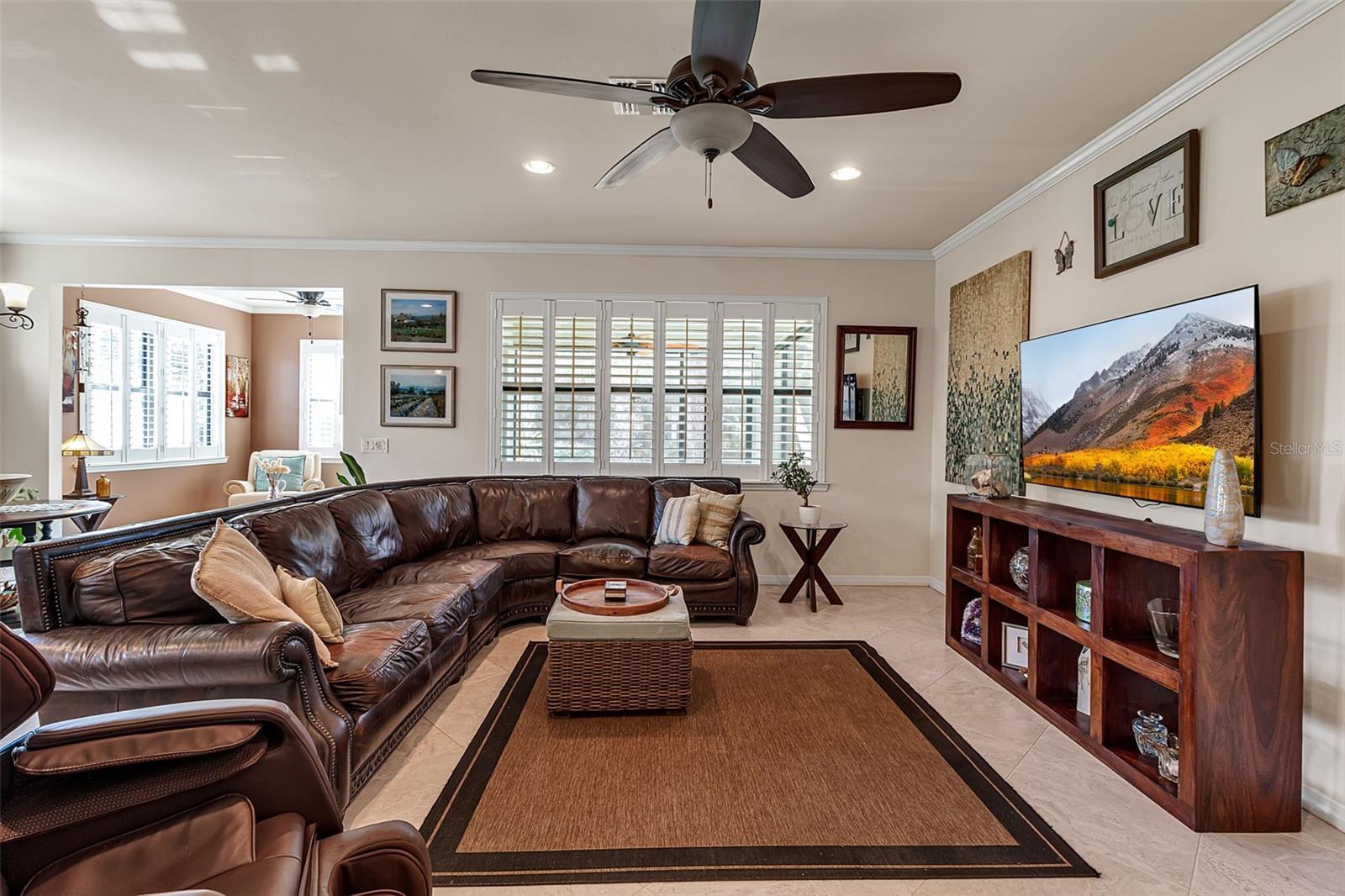 Image 18 of 89 For 11246 Sandhill Preserve Drive