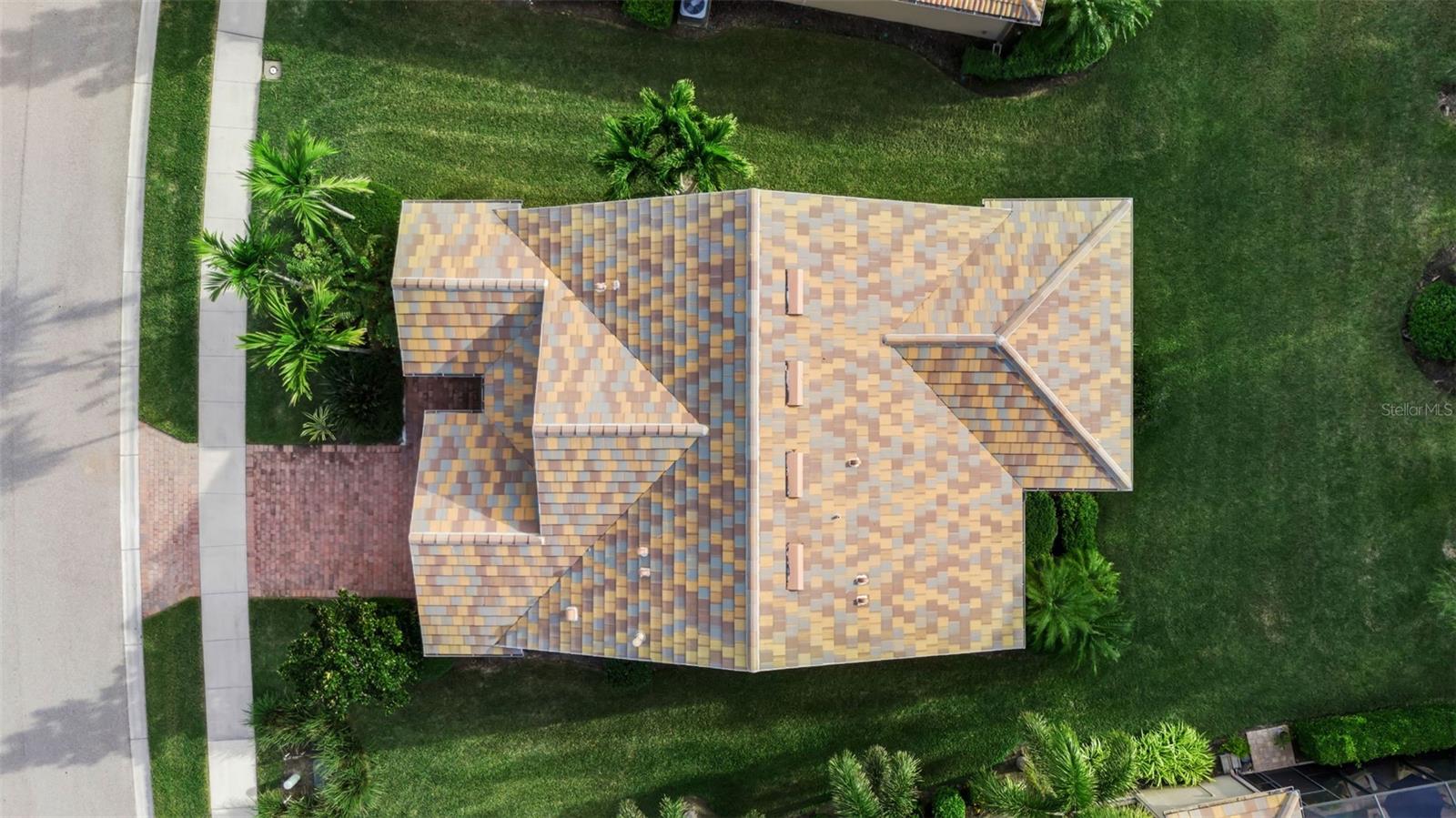 Image 53 of 89 For 11246 Sandhill Preserve Drive