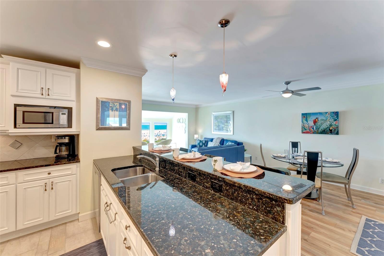 Image 19 of 52 For 1017 Peppertree Drive 116