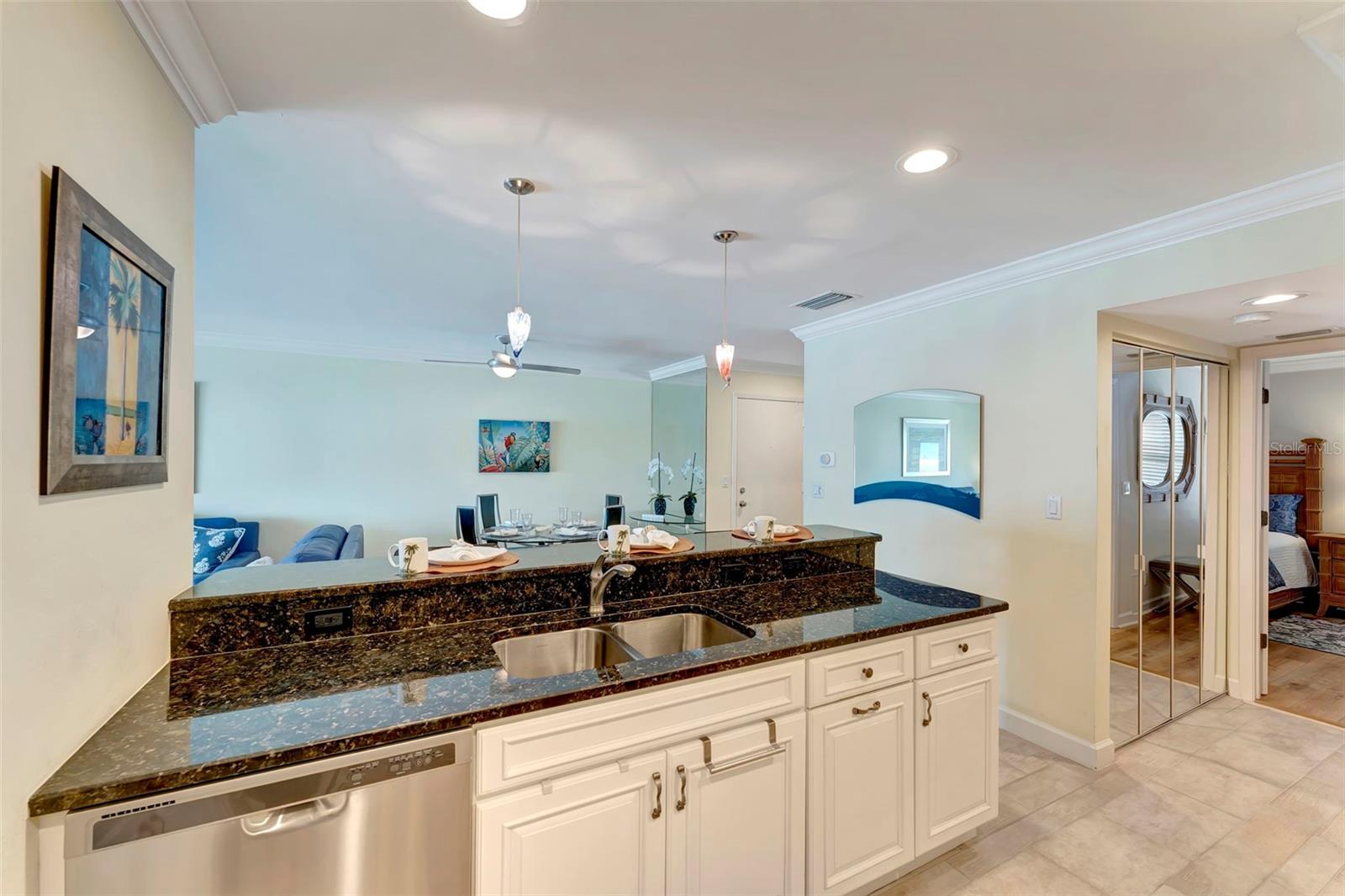 Image 21 of 52 For 1017 Peppertree Drive 116