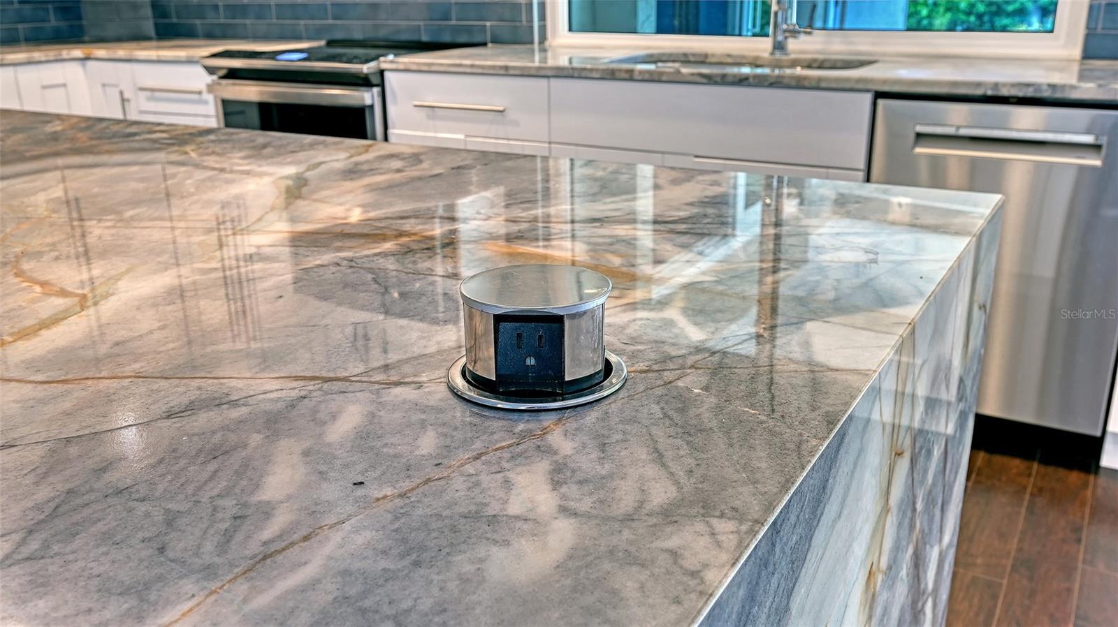 Image 13 of 64 For 8010 Conservatory Drive