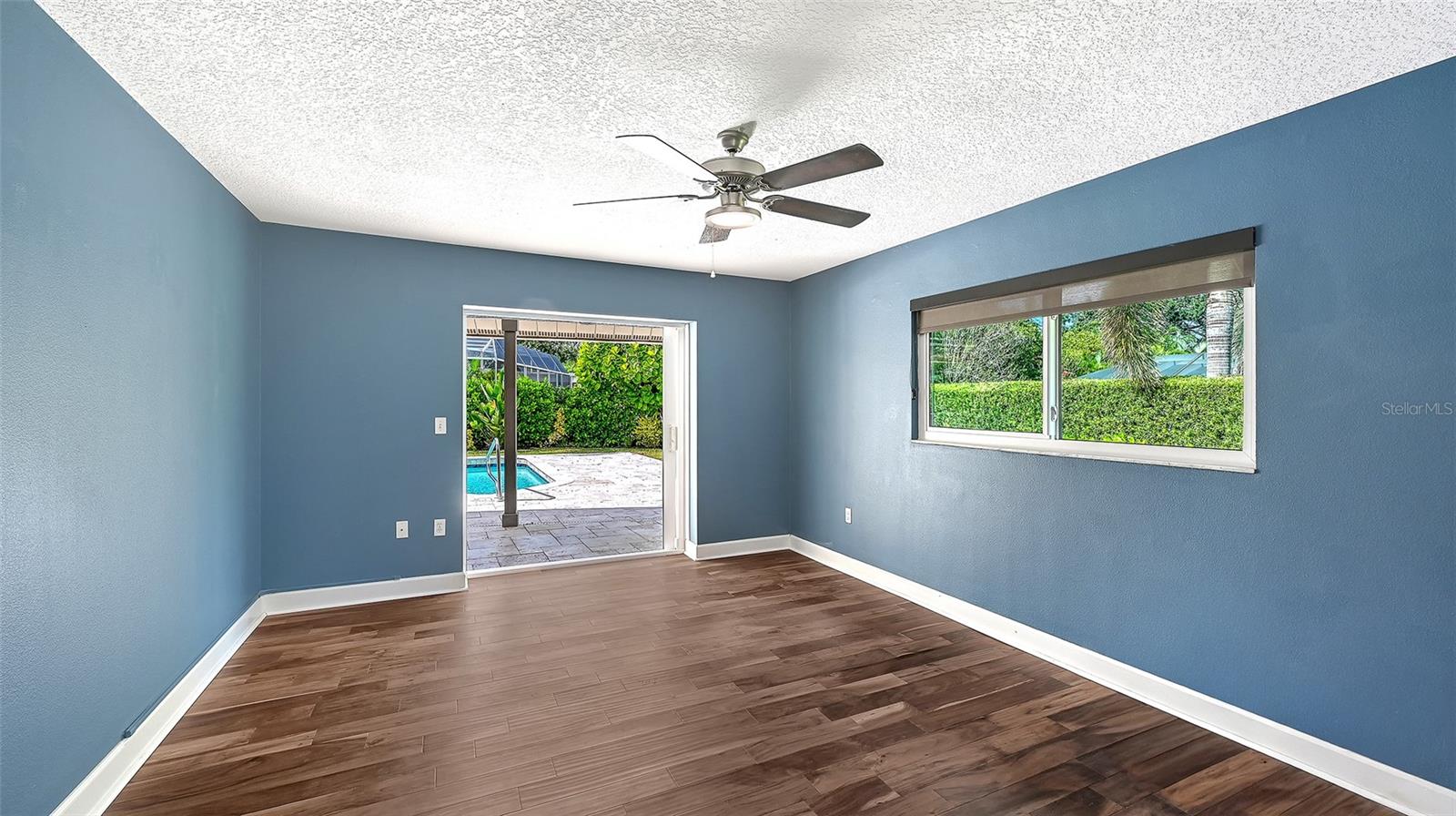 Image 27 of 64 For 8010 Conservatory Drive