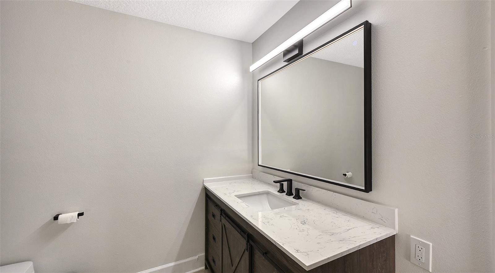 Image 31 of 64 For 8010 Conservatory Drive