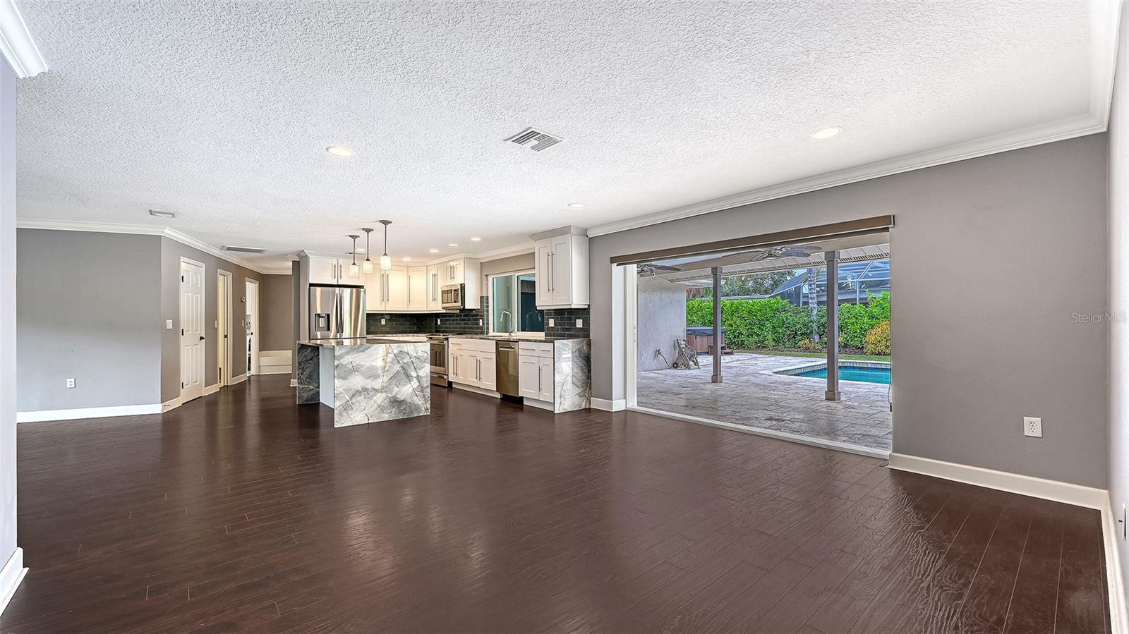 Image 9 of 64 For 8010 Conservatory Drive