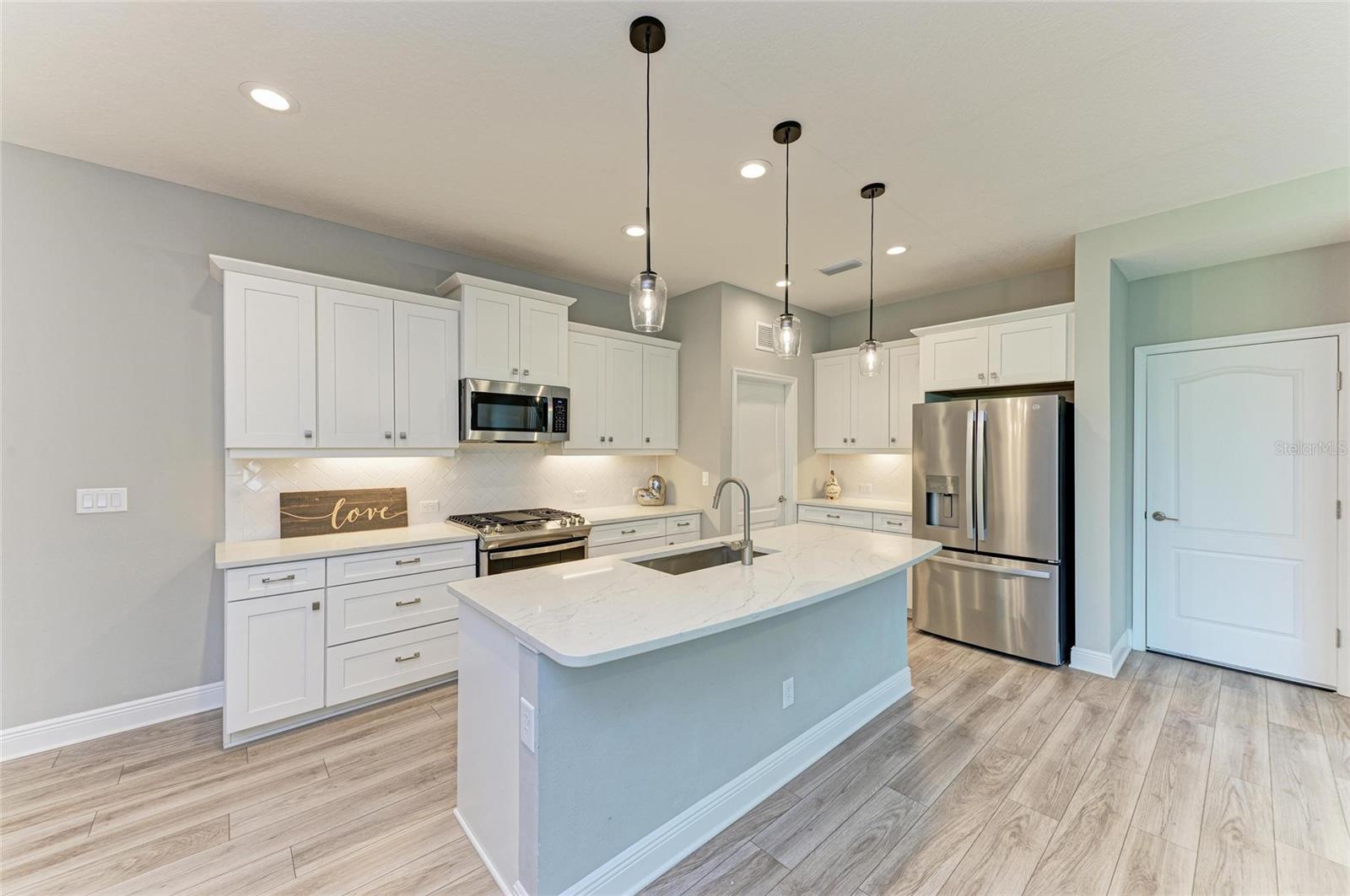 Image 16 of 83 For 2802 Butterfly Jasmine Trail