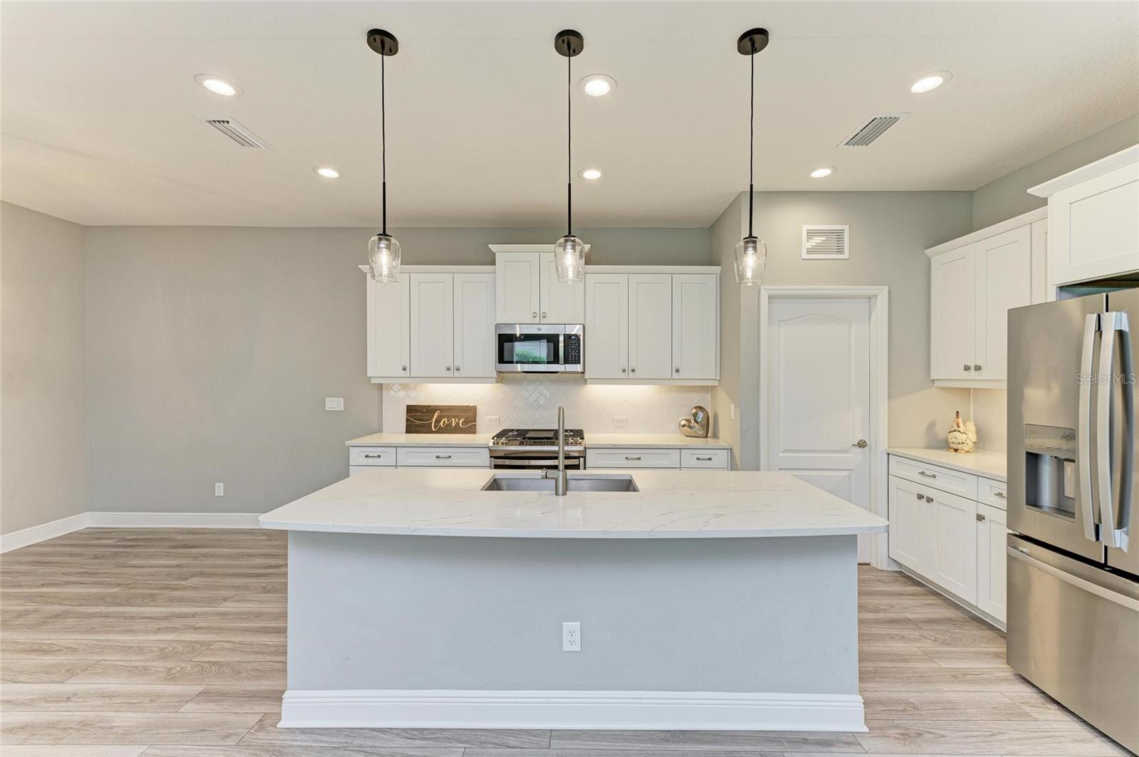 Image 17 of 83 For 2802 Butterfly Jasmine Trail