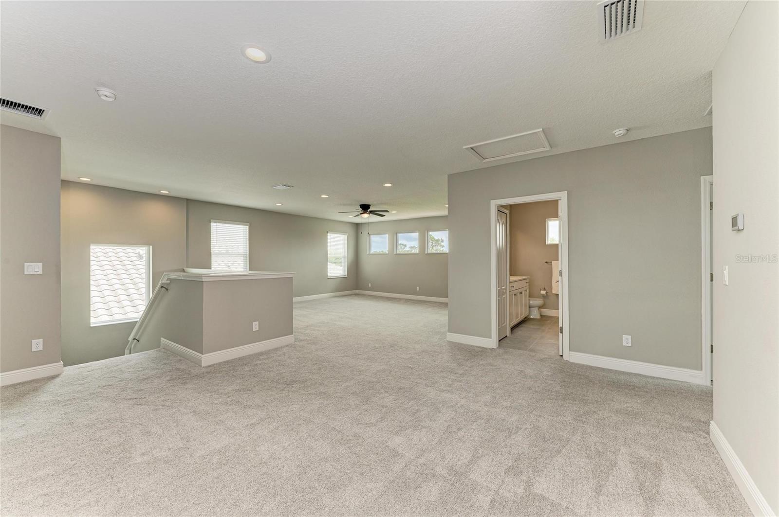 Image 42 of 83 For 2802 Butterfly Jasmine Trail