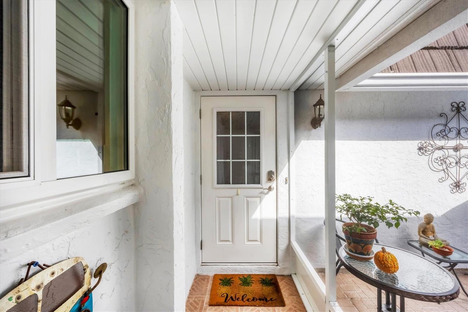 Image 10 of 43 For 1521 Lakeside Way 149