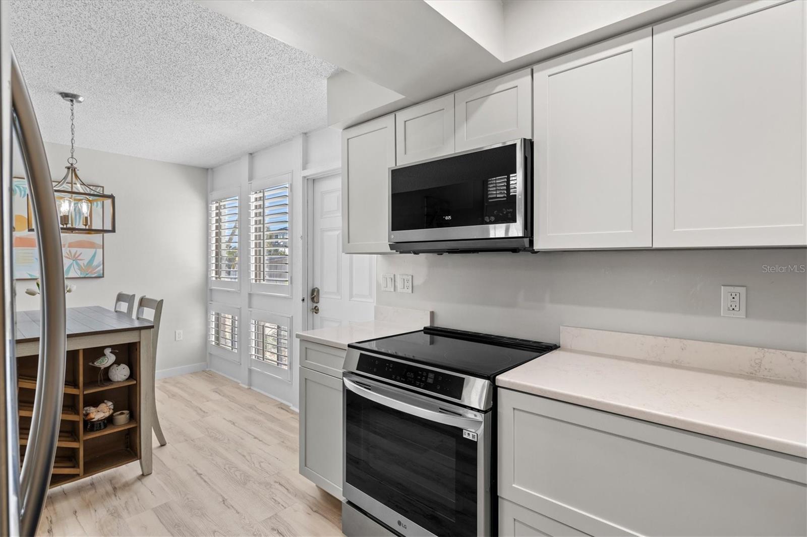 Image 13 of 53 For 800 Blvd Of The Presidents 3