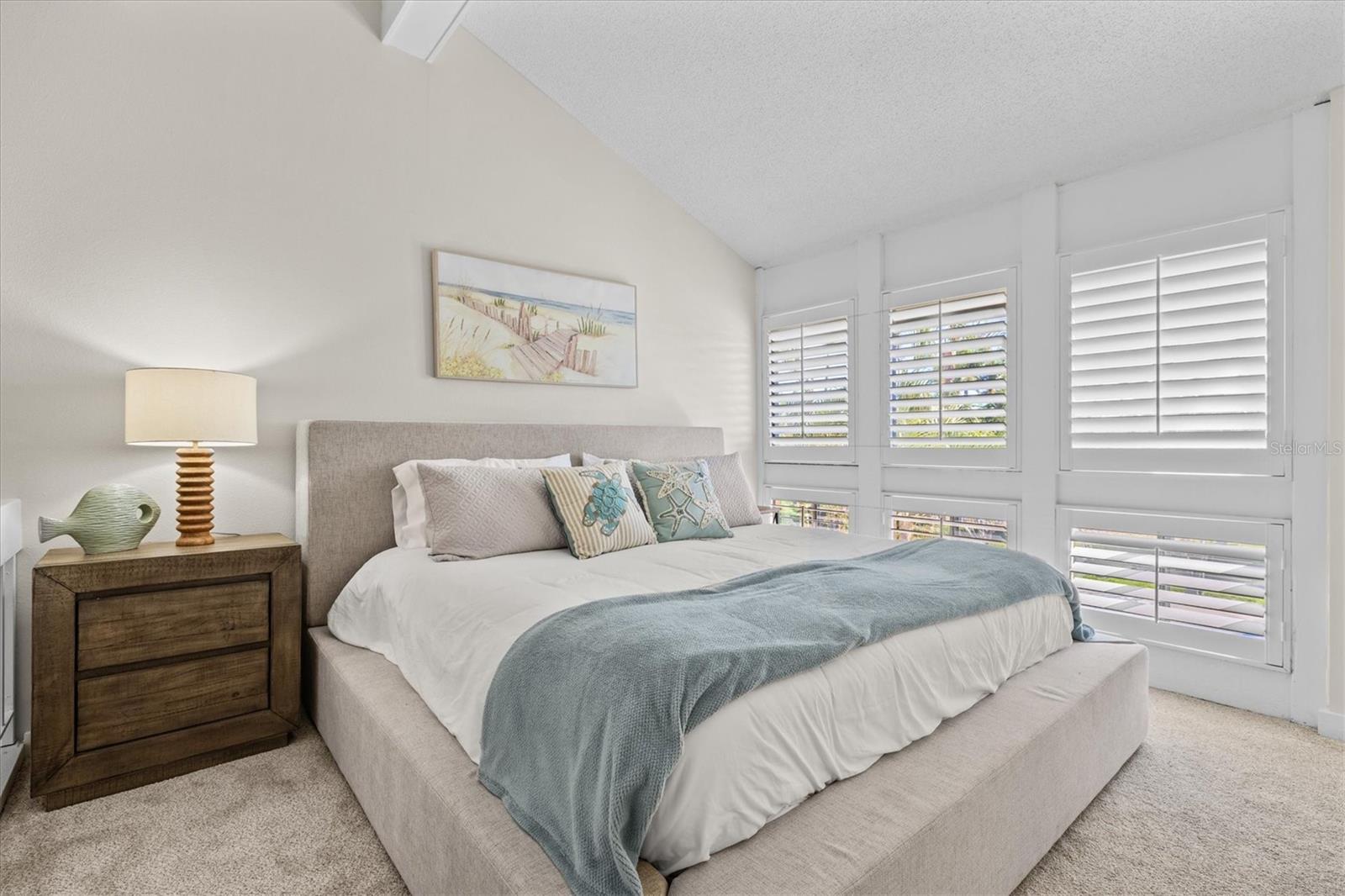 Image 21 of 53 For 800 Blvd Of The Presidents 3