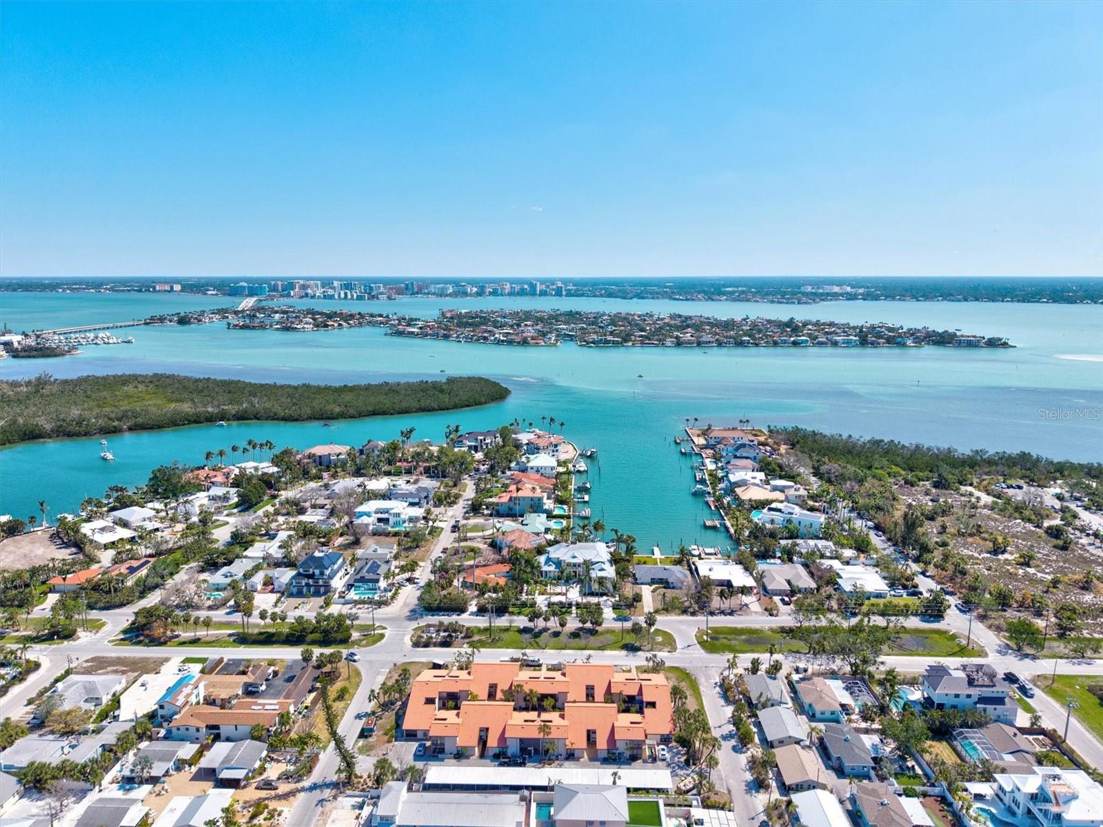 Image 29 of 53 For 800 Blvd Of The Presidents 3