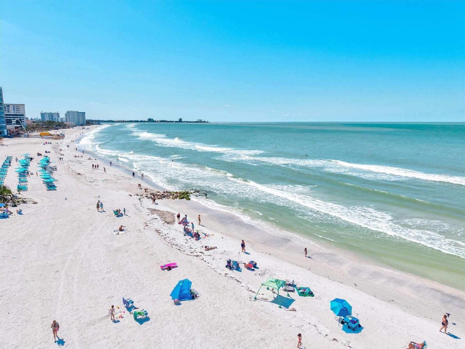 Image 36 of 53 For 800 Blvd Of The Presidents 3