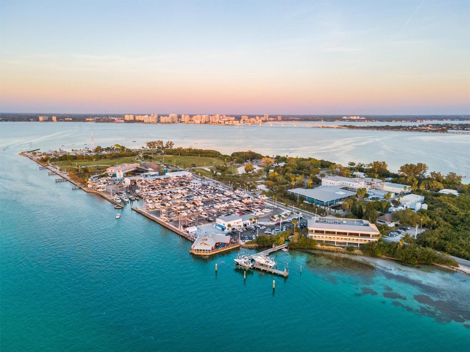 Image 45 of 53 For 800 Blvd Of The Presidents 3