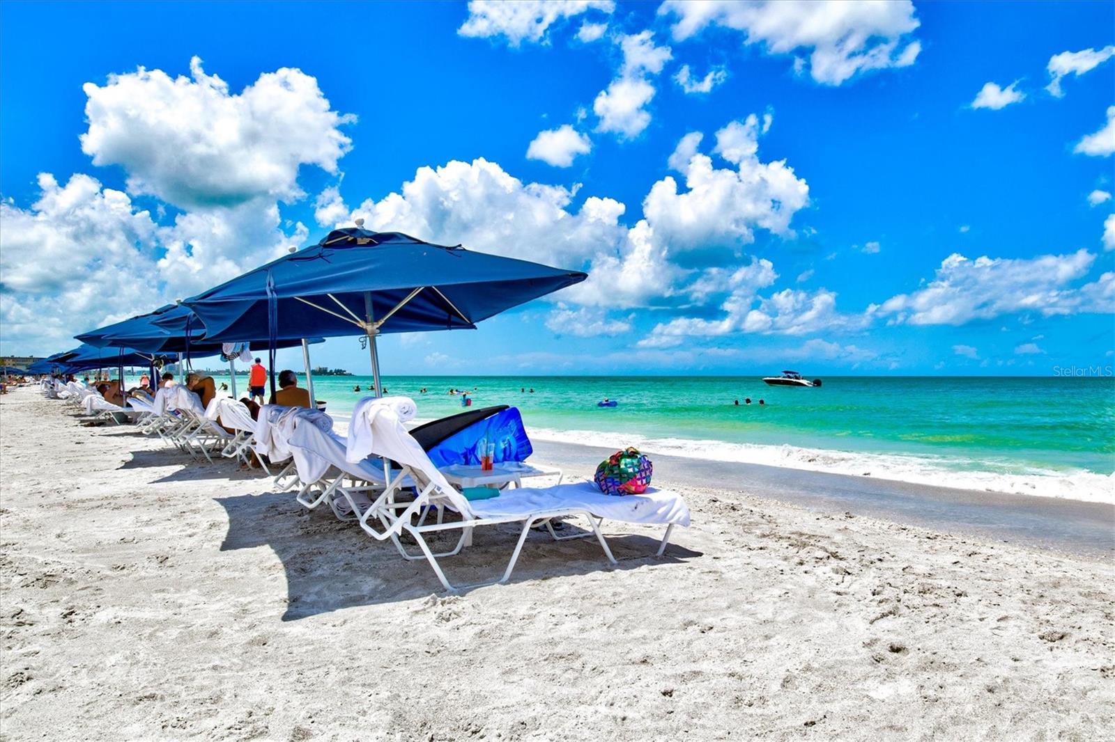 Image 47 of 53 For 800 Blvd Of The Presidents 3