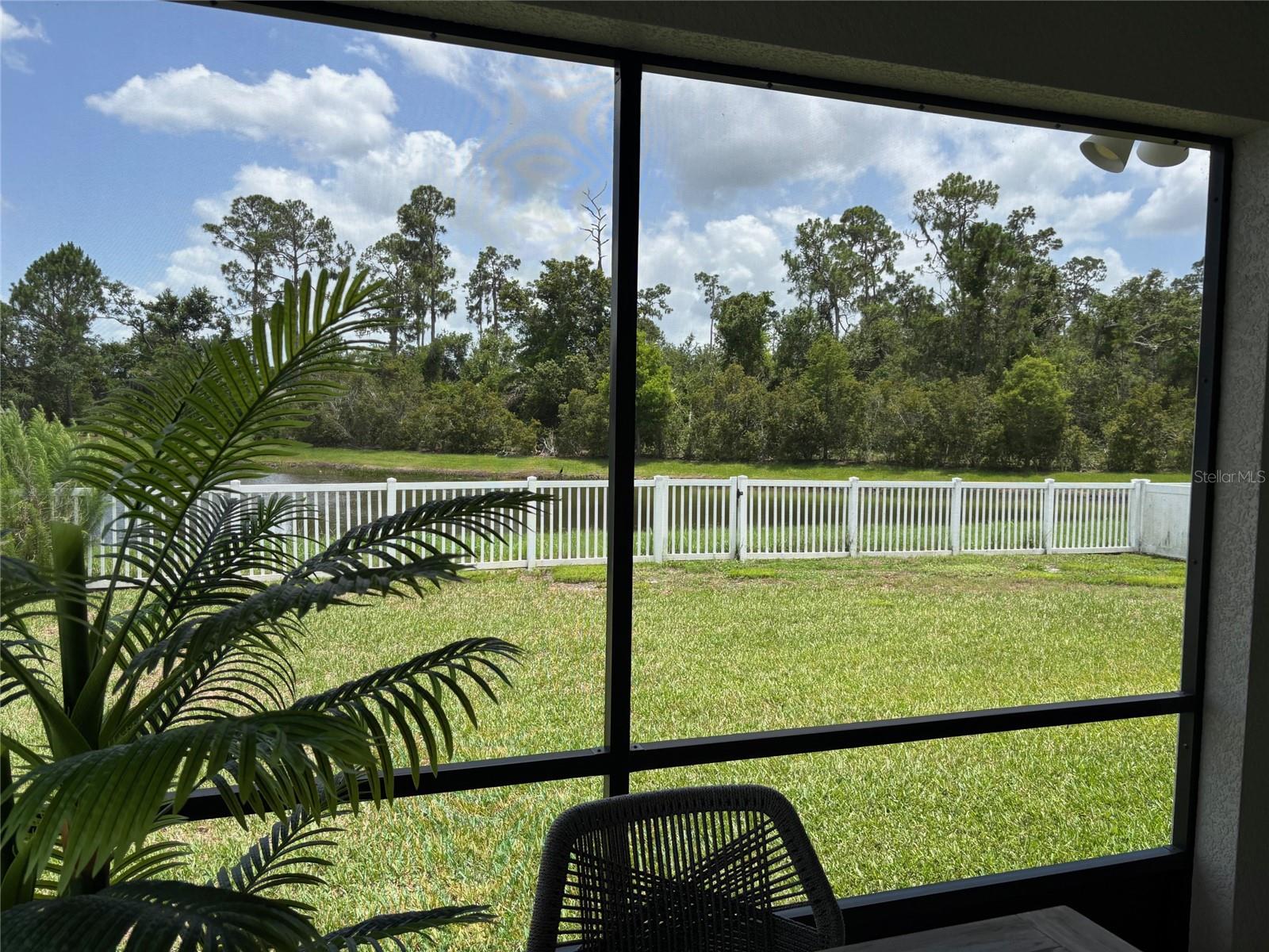 Image 10 of 27 For 10915 79th Street E