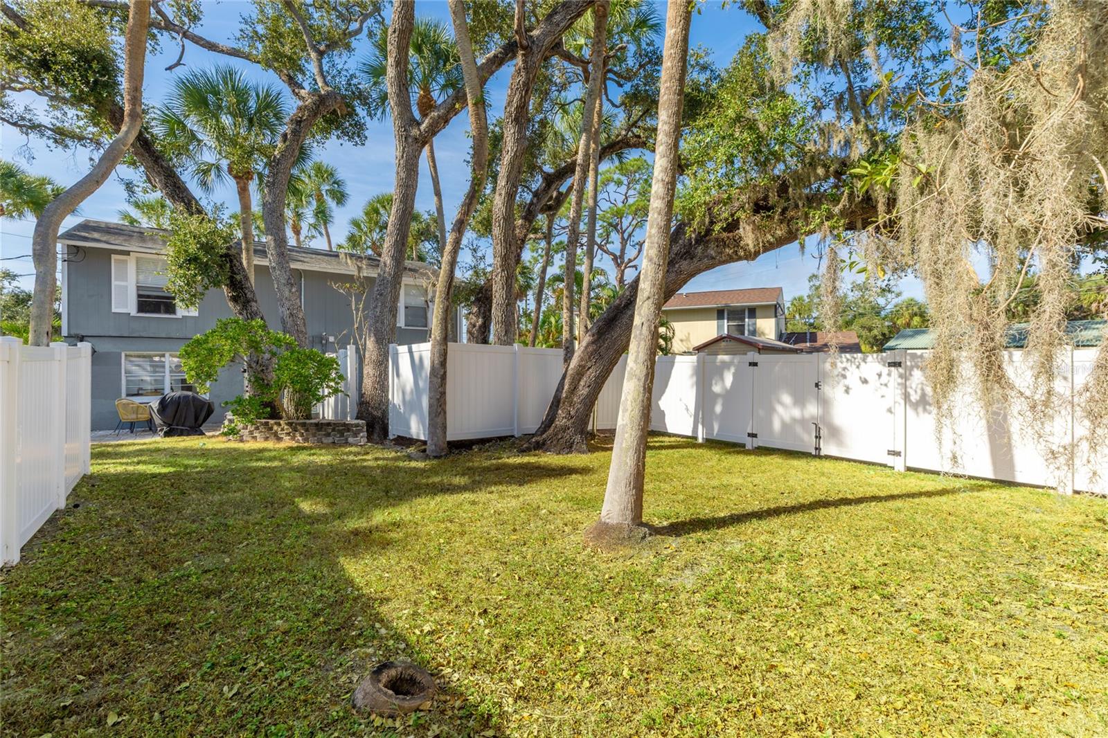 Image 18 of 36 For 1610 & 1612 Orange Avenue