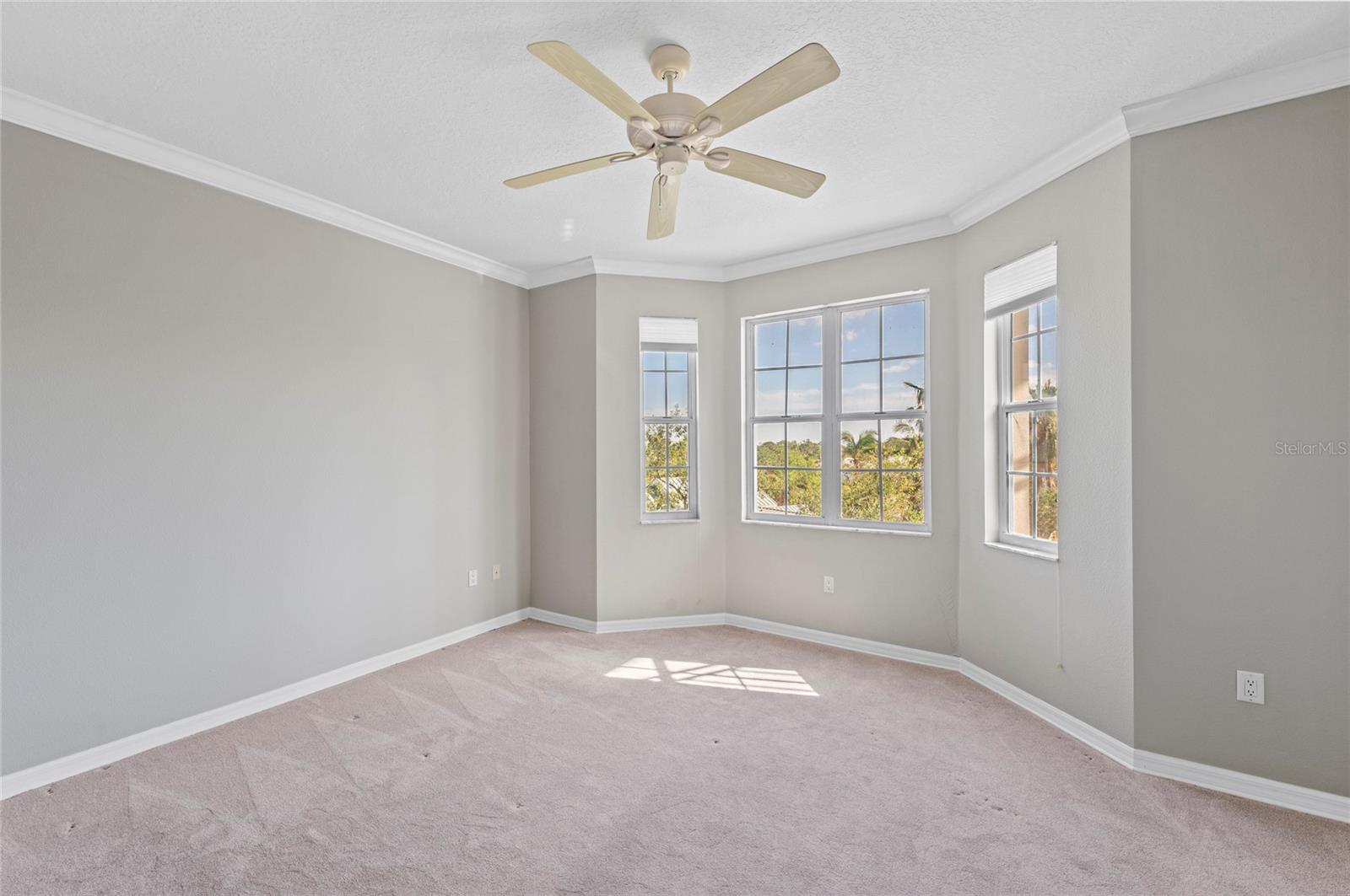 Image 26 of 83 For 232 Hidden Bay Drive 504