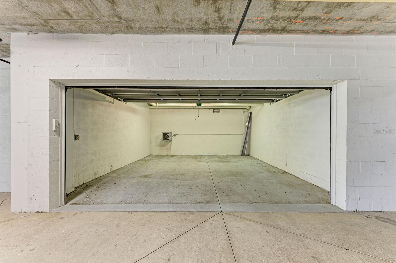 Image 37 of 83 For 232 Hidden Bay Drive 504