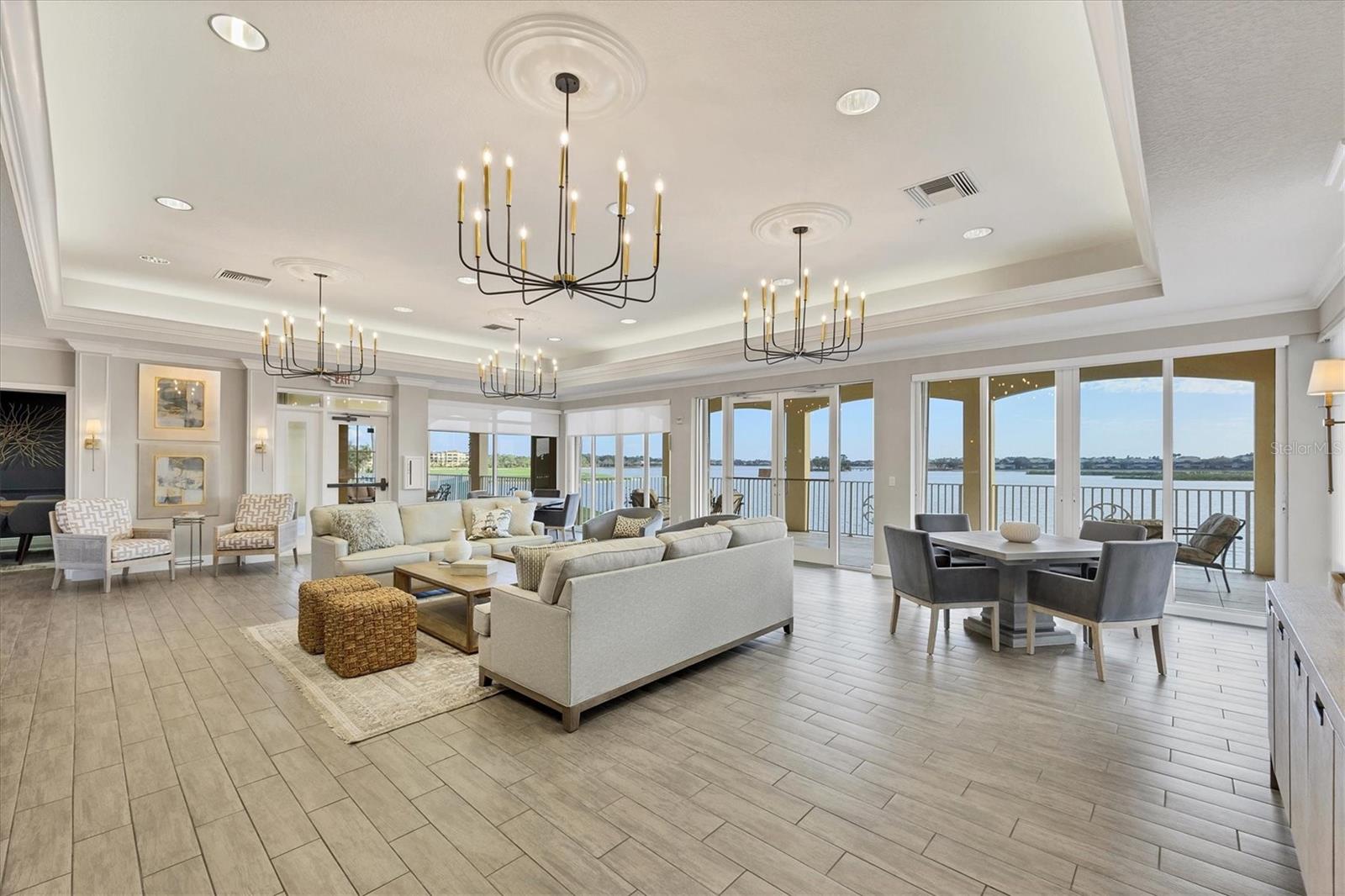 Image 49 of 66 For 6310 Watercrest Way  402