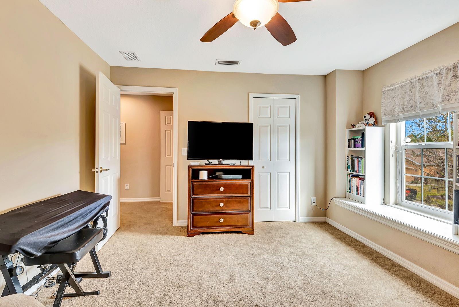 Image 24 of 80 For 11502 52nd Court E