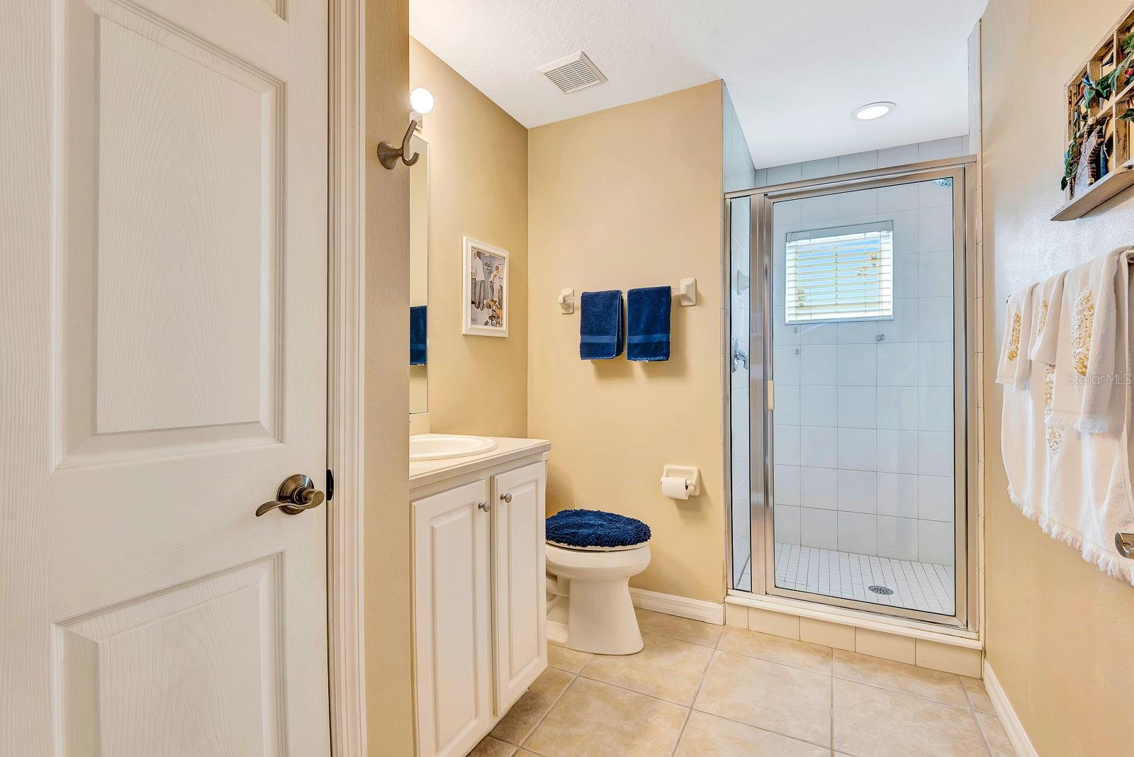 Image 27 of 80 For 11502 52nd Court E