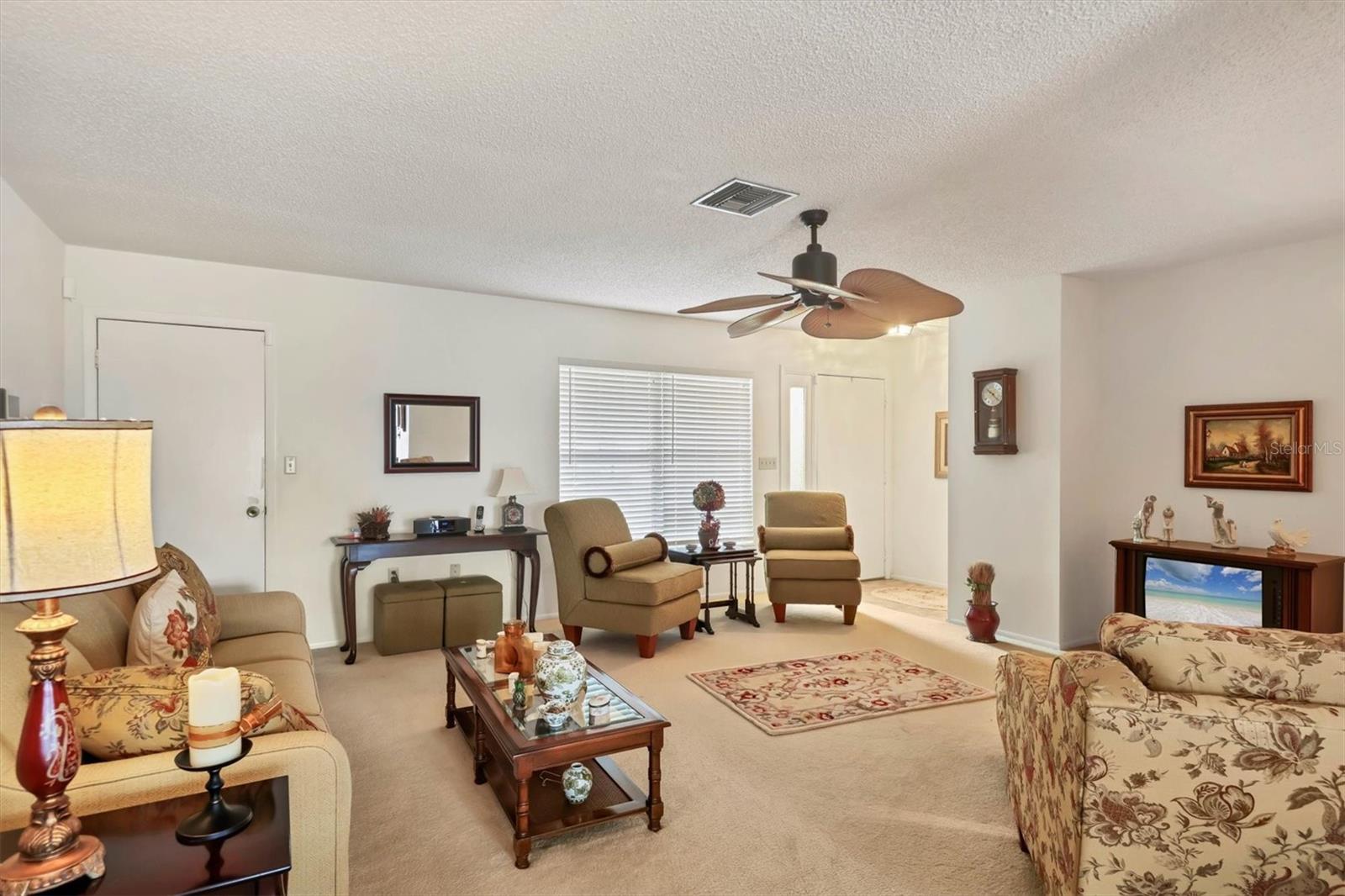 Image 6 of 31 For 5307 18th Avenue W