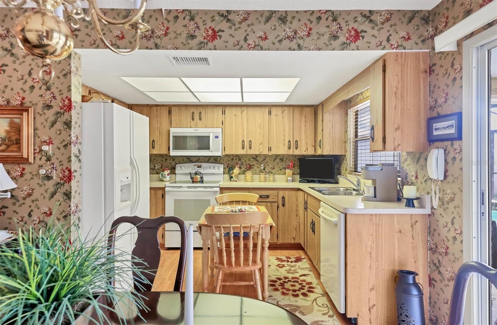 Image 9 of 31 For 5307 18th Avenue W