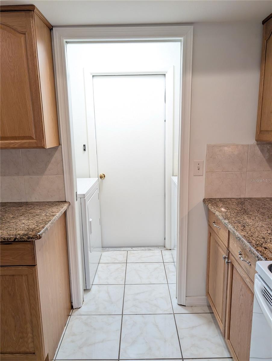 Image 4 of 11 For 7171 Wood Creek Drive 5