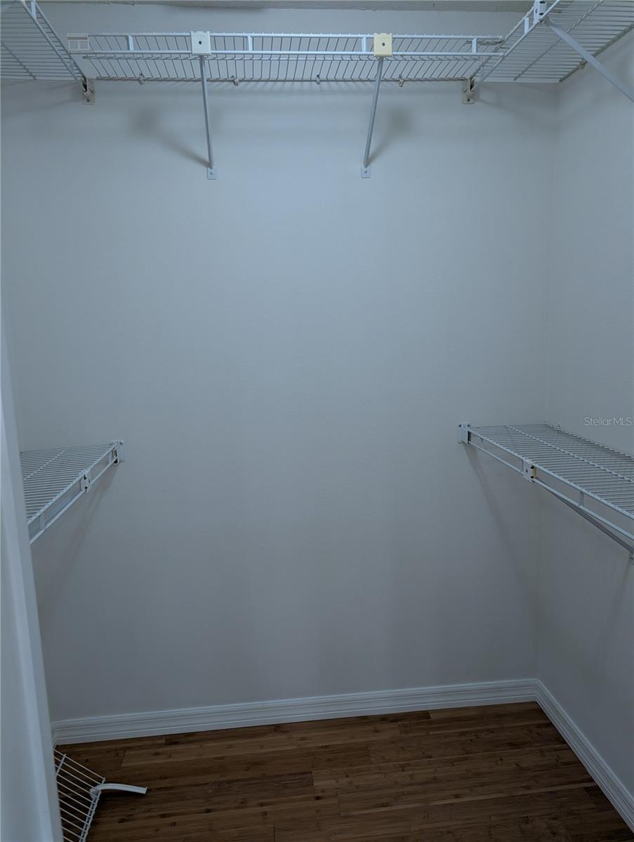 Image 7 of 11 For 7171 Wood Creek Drive 5