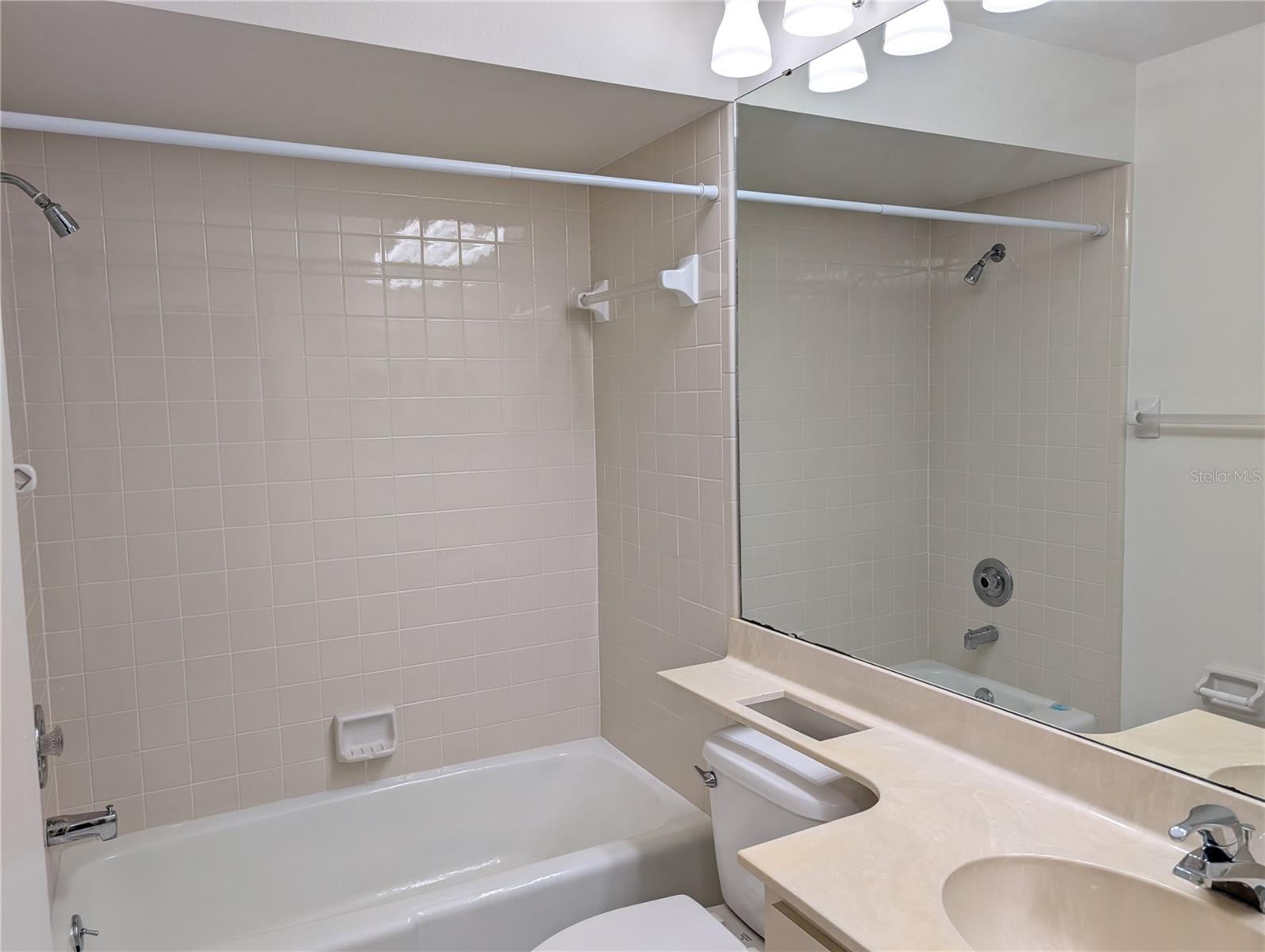 Image 8 of 11 For 7171 Wood Creek Drive 5