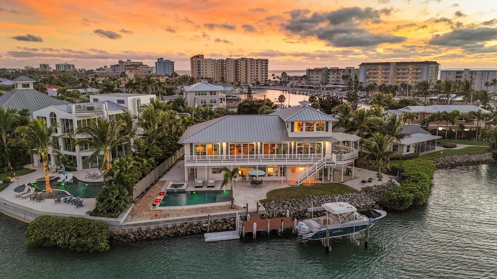 Details for 725 El Dorado Drive, VENICE, FL 34285