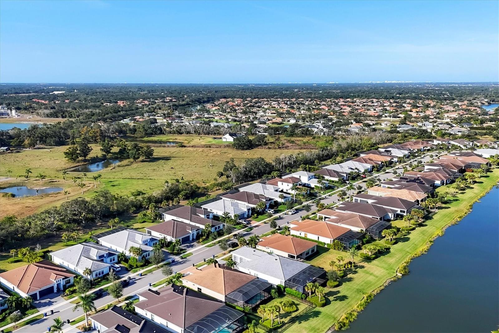 Image 36 of 59 For 9037 Bernini Place