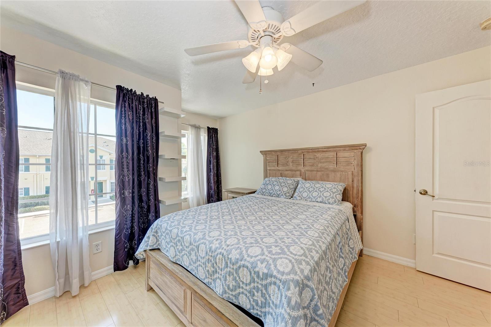 Image 22 of 39 For 226 Cape Harbour Loop 104