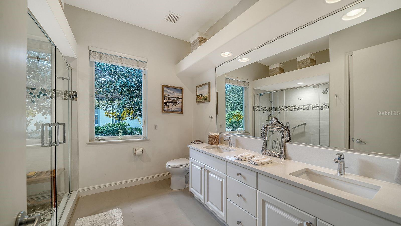 Image 34 of 65 For 8108 Collingwood Court