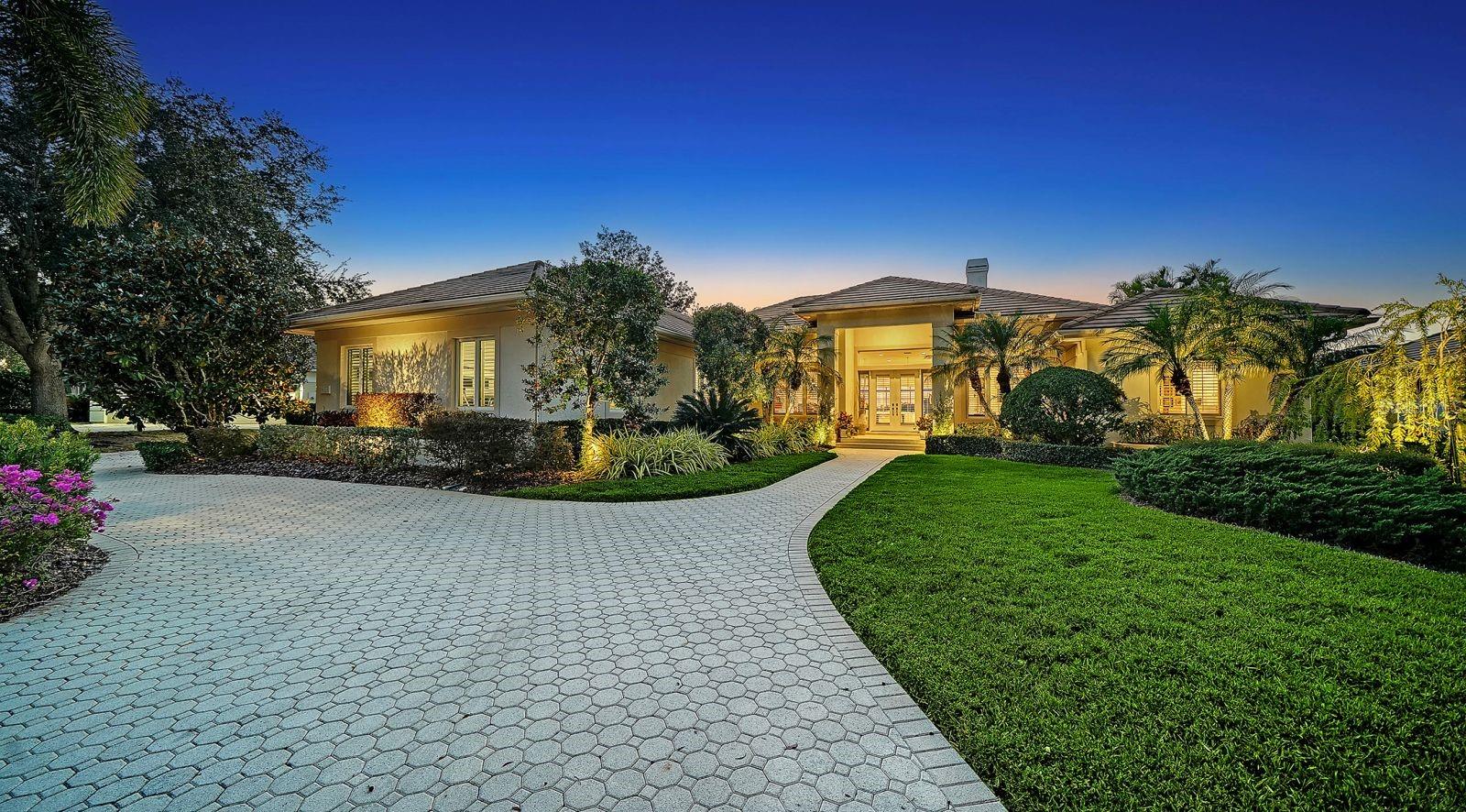 Image 7 of 65 For 8108 Collingwood Court