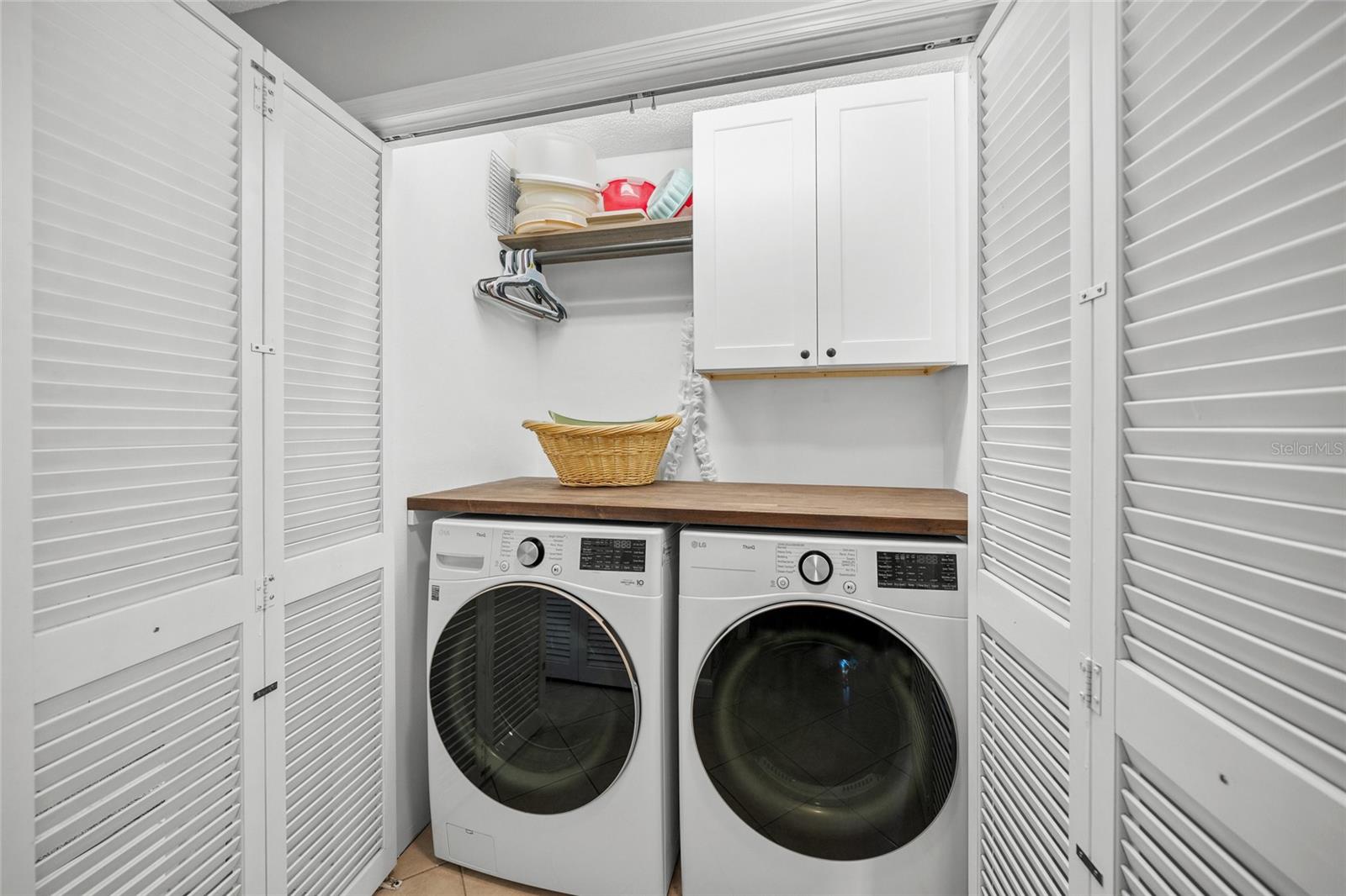 Image 30 of 51 For 5958 Clubside Drive