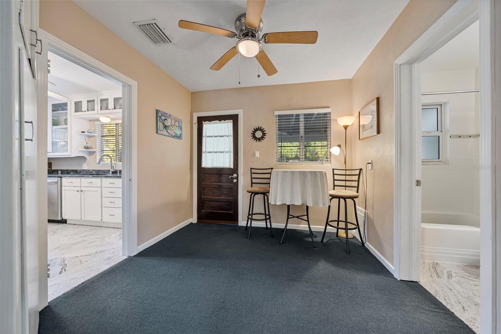 Image 25 of 54 For 839 40th Street