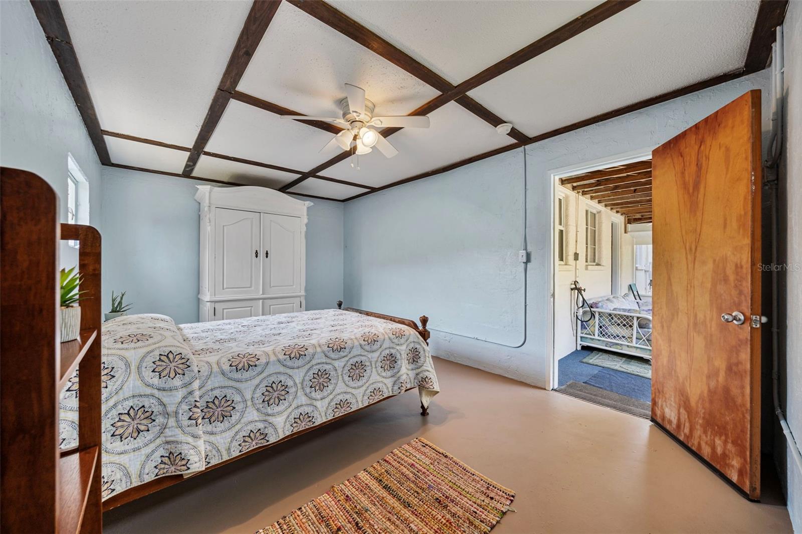 Image 29 of 54 For 839 40th Street