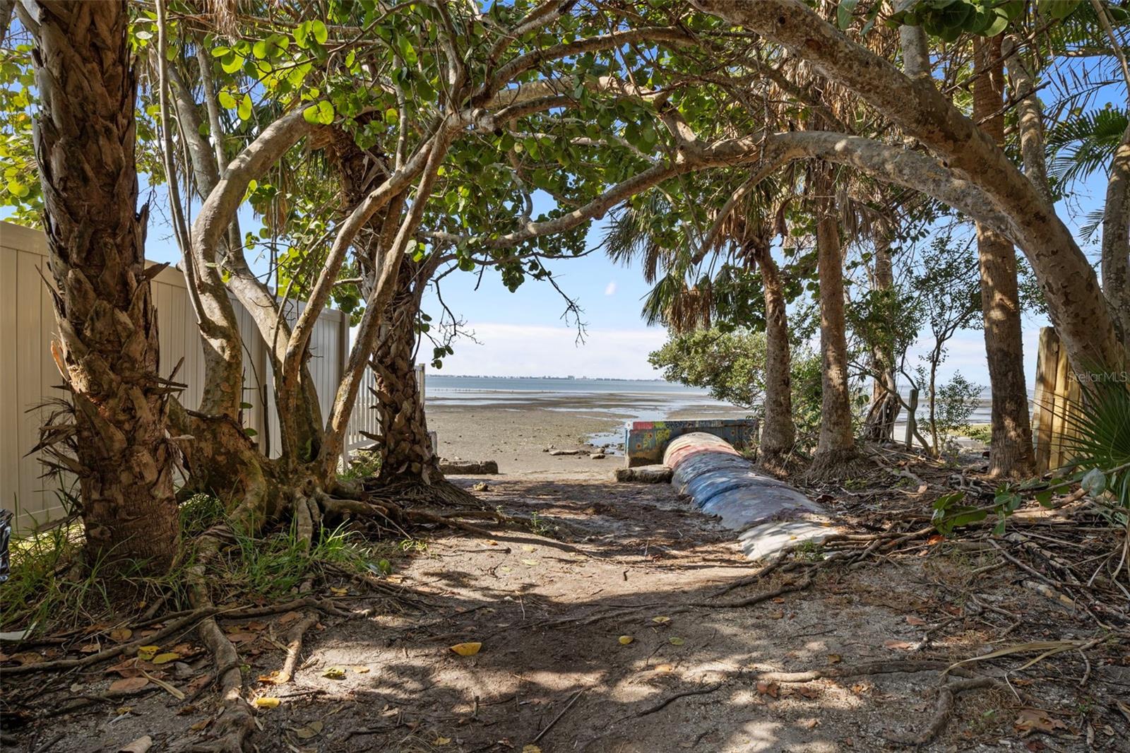 Image 47 of 54 For 839 40th Street