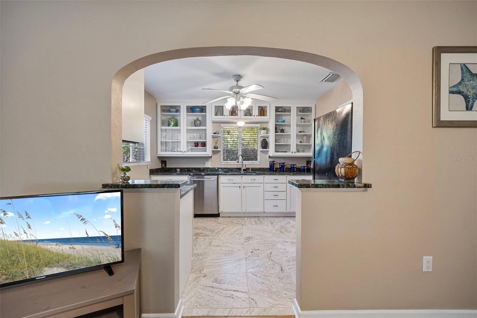 Image 9 of 54 For 839 40th Street