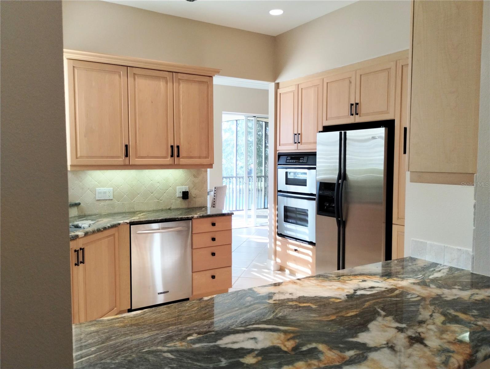 Image 10 of 55 For 5242 Parisienne Place 201b30