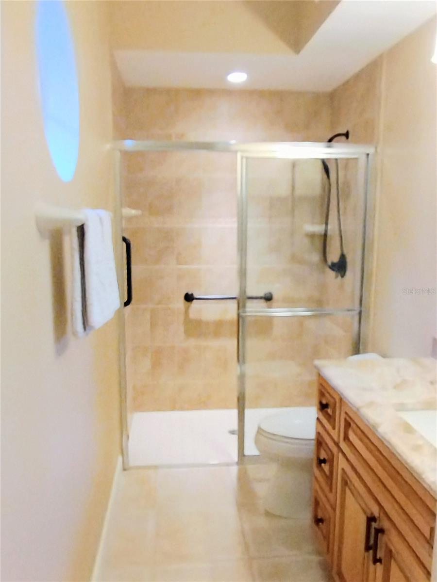 Image 25 of 55 For 5242 Parisienne Place 201b30