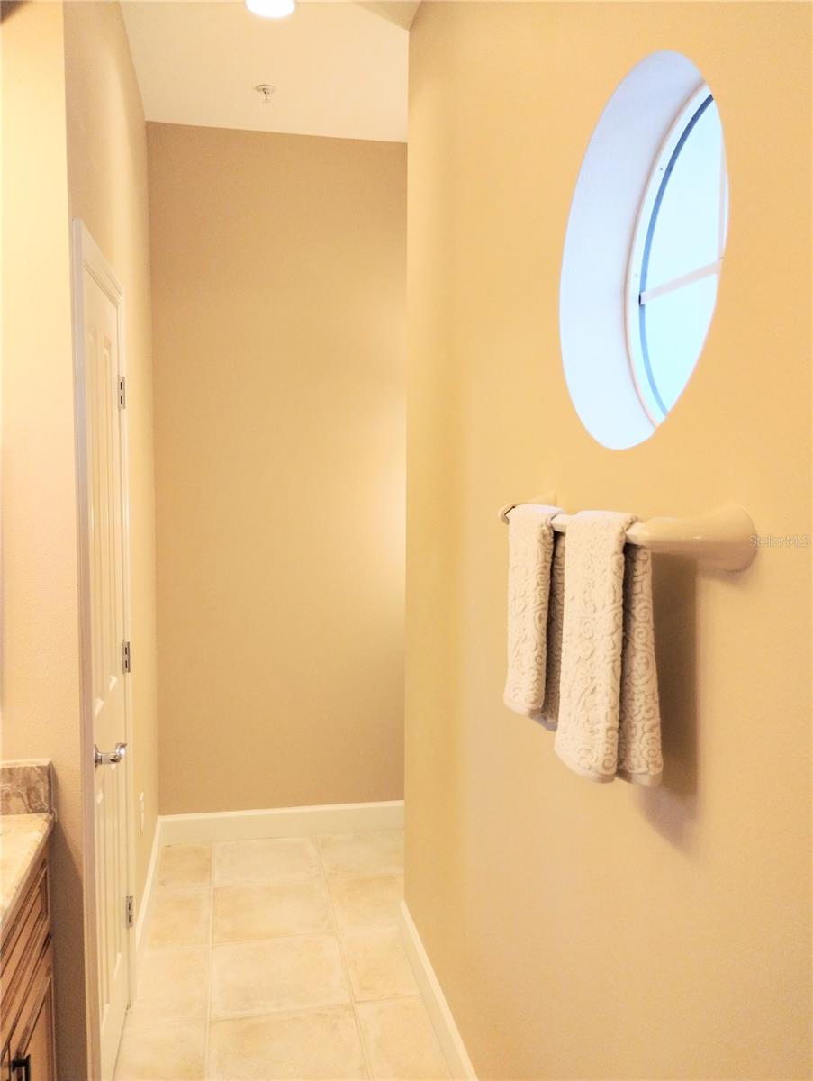 Image 27 of 55 For 5242 Parisienne Place 201b30