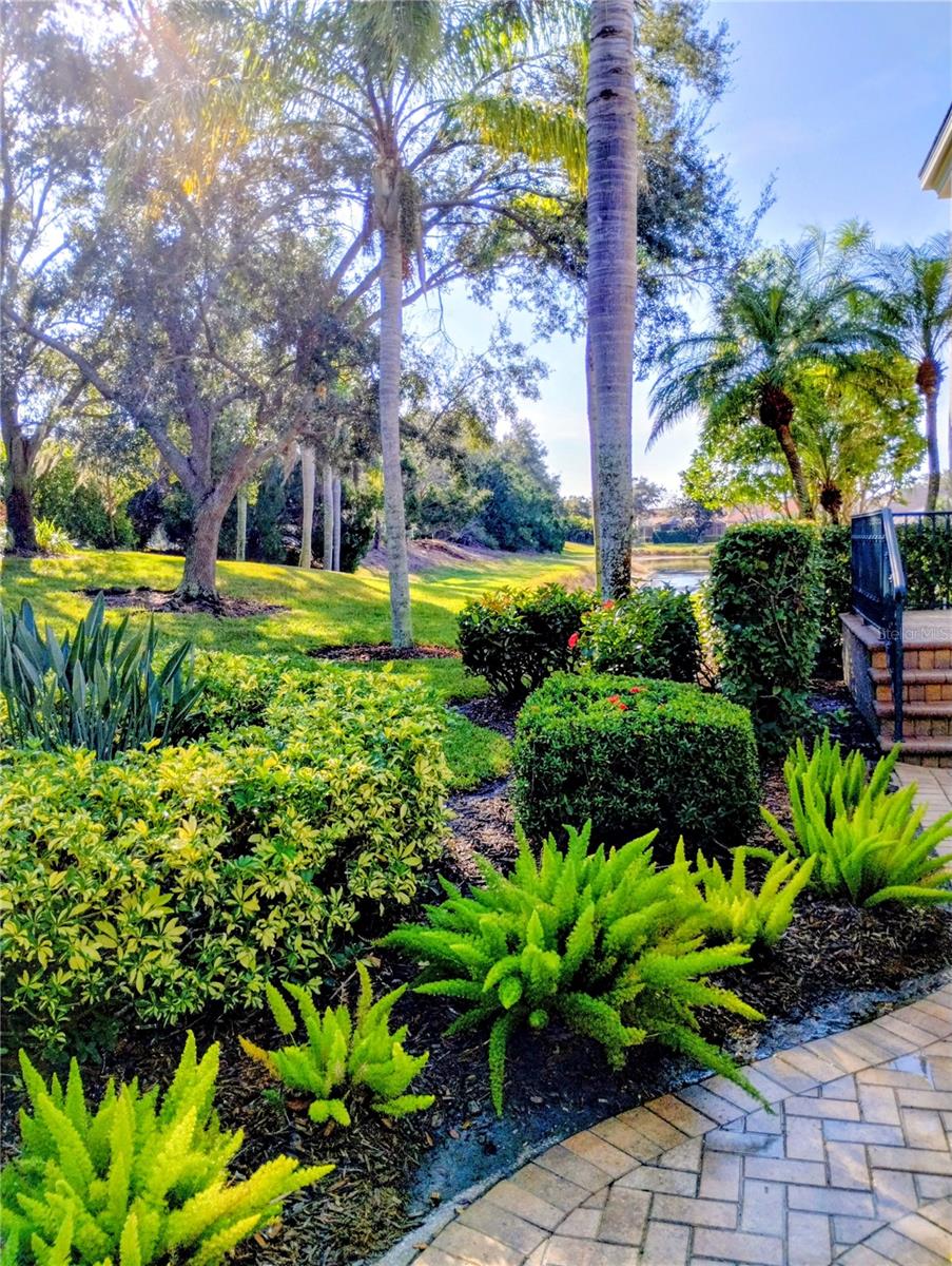 Image 3 of 55 For 5242 Parisienne Place 201b30