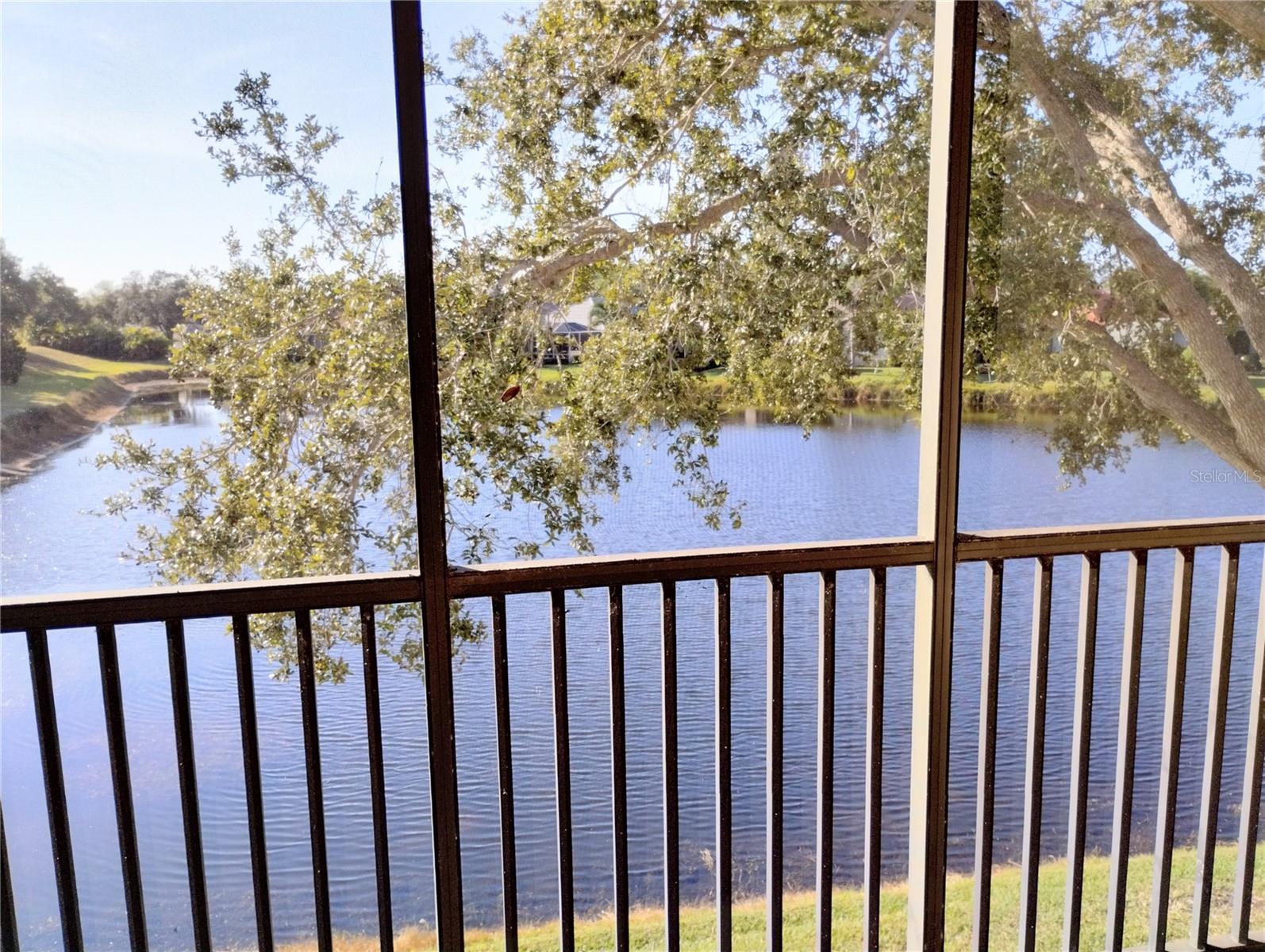 Image 36 of 55 For 5242 Parisienne Place 201b30