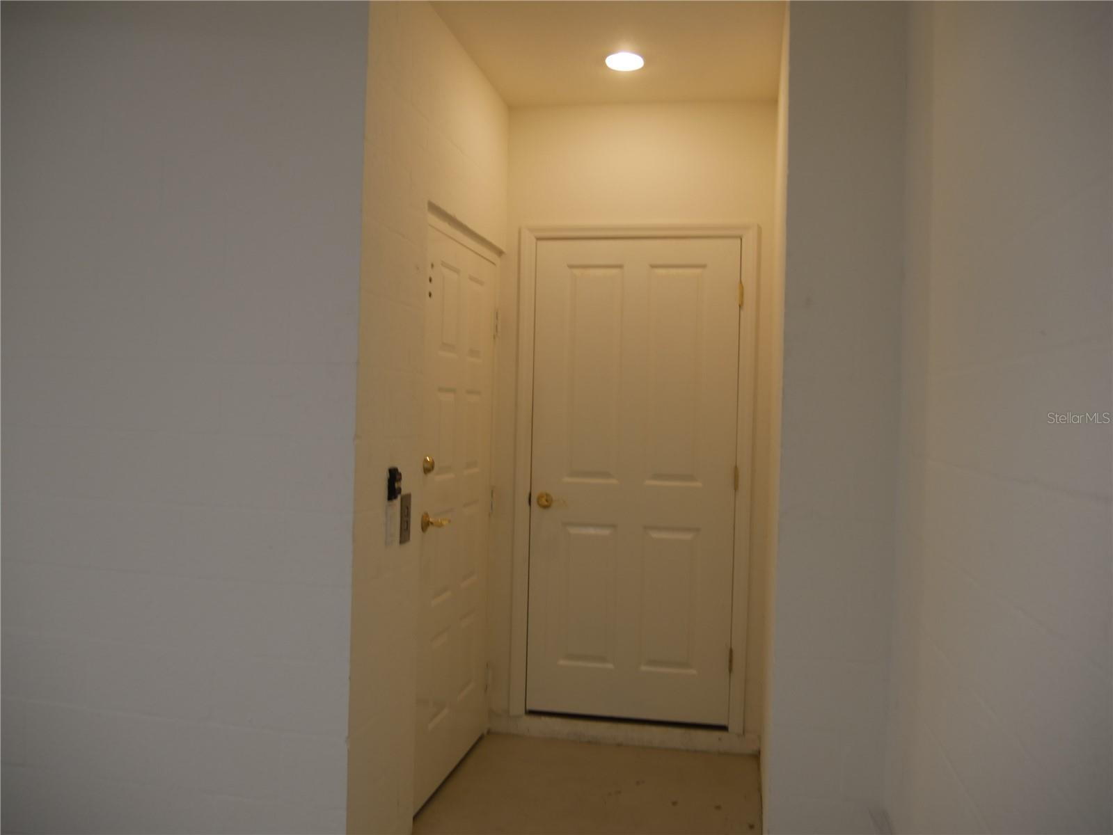 Image 43 of 55 For 5242 Parisienne Place 201b30