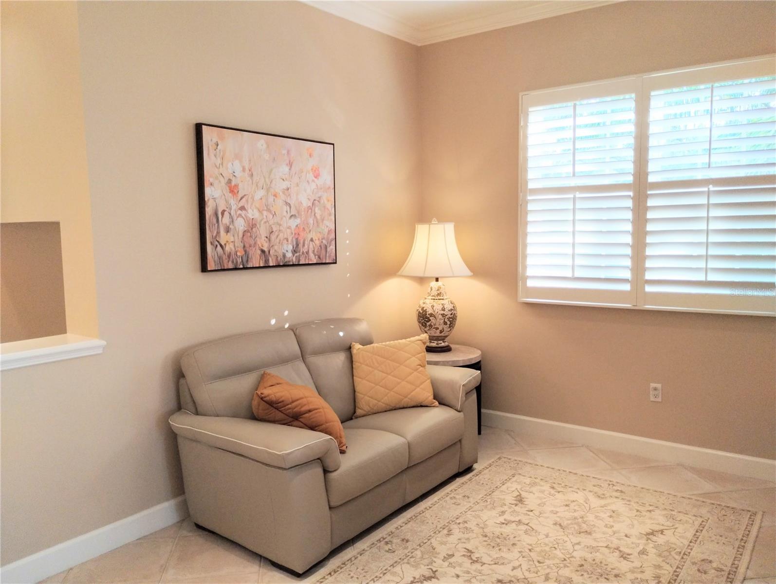 Image 8 of 55 For 5242 Parisienne Place 201b30