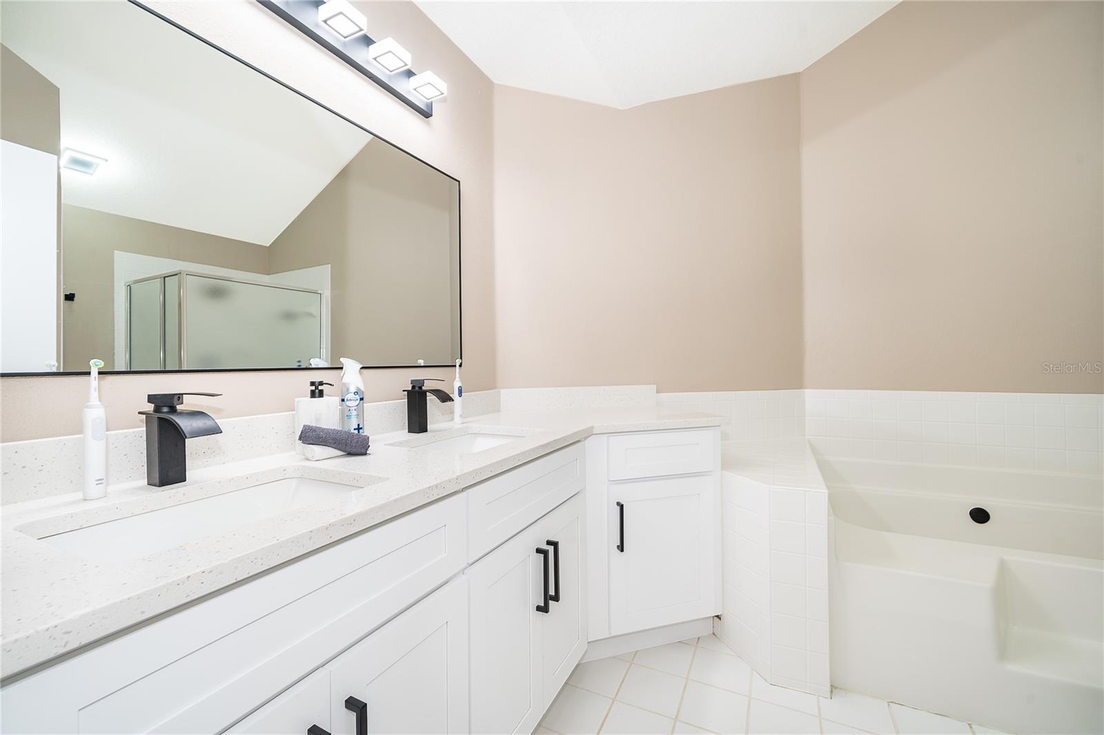 Image 17 of 28 For Address Not Provided